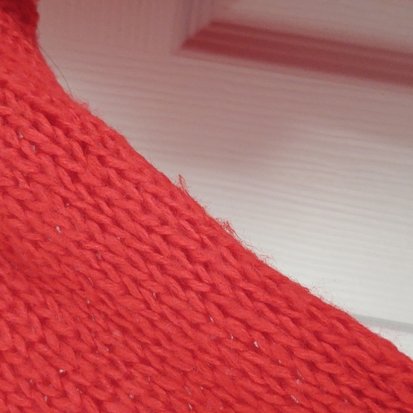 Ultra Flirt Red Love Sweater - XL - GrUC - Picture 6 of 10